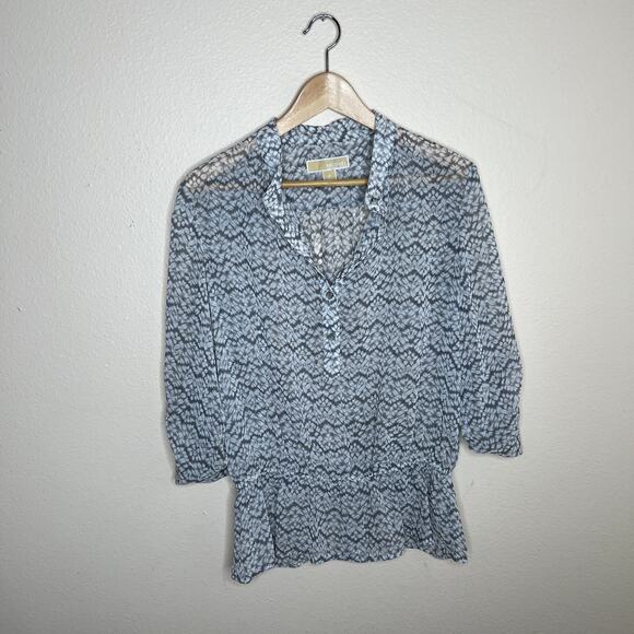 Michael Kors Gray White Pattern Blouse Small - Picture 1 of 10